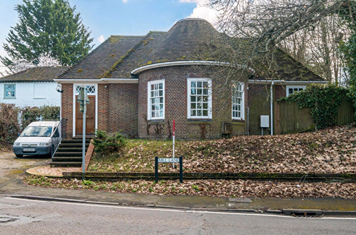 3 Bedroom Detached House For Sale In High Street, Headley, Hampshire, GU35