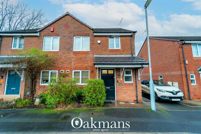 2 Bedroom Semi-detached House For Sale In Springslade, Birmingham, West Midlands, B32
