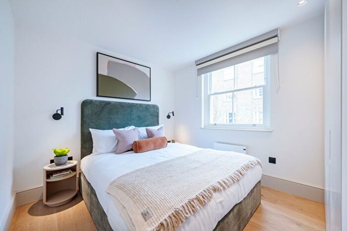 1 Bedroom Flat To Rent In Nevern Square, London, SW5