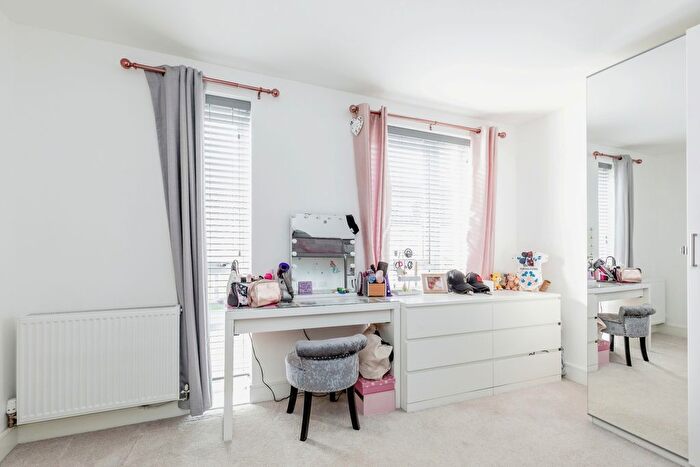 2 Bedroom Flat For Sale In Faraday Road, Locking, Weston-Super-Mare, Somerset, BS24