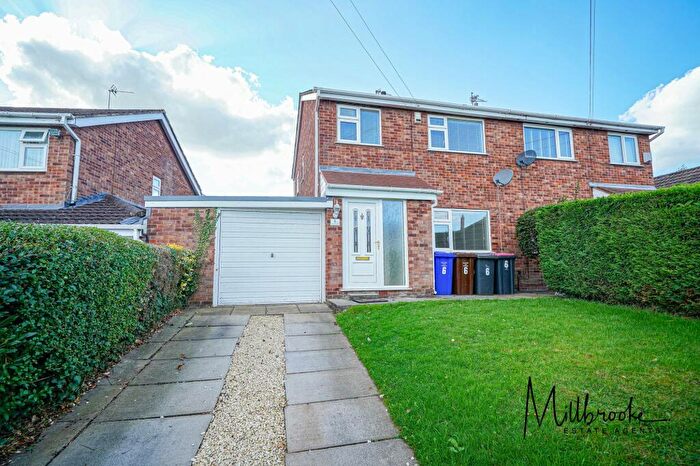 3 Bedroom Semi-Detached House To Rent In Booths Hall Road, Worsley, M28