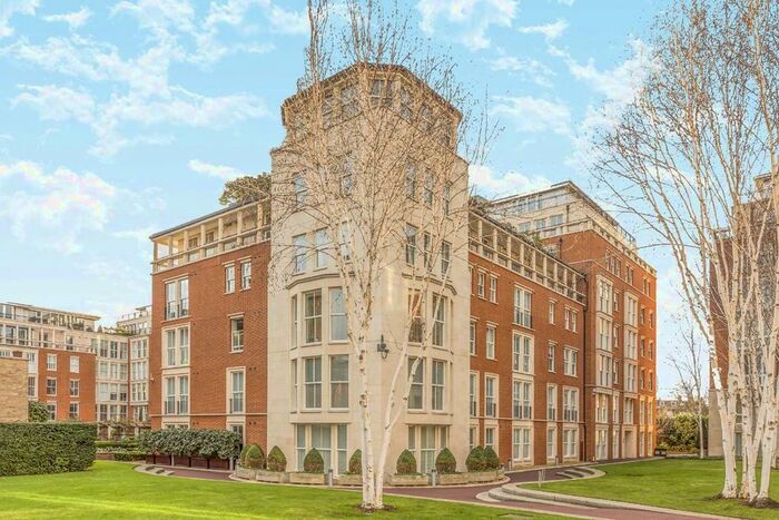 4 Bedroom Flat To Rent In Coleridge Gardens, London, SW10