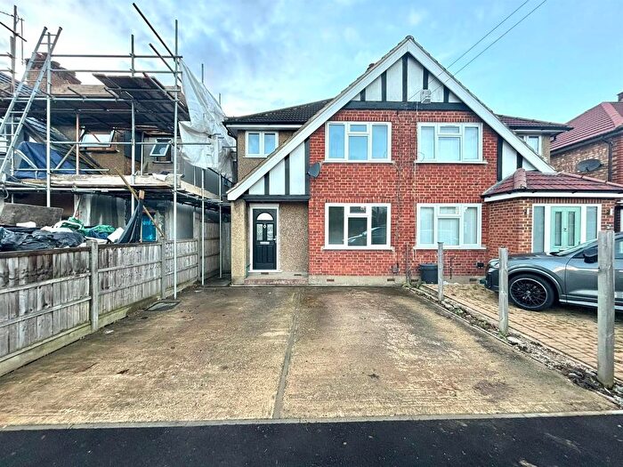 3 Bedroom Semi Detached House To Rent In Glisson Road, Uxbridge, UB10