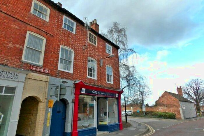 2 Bedroom Flat To Rent In Appleton Gate, Newark, NG24