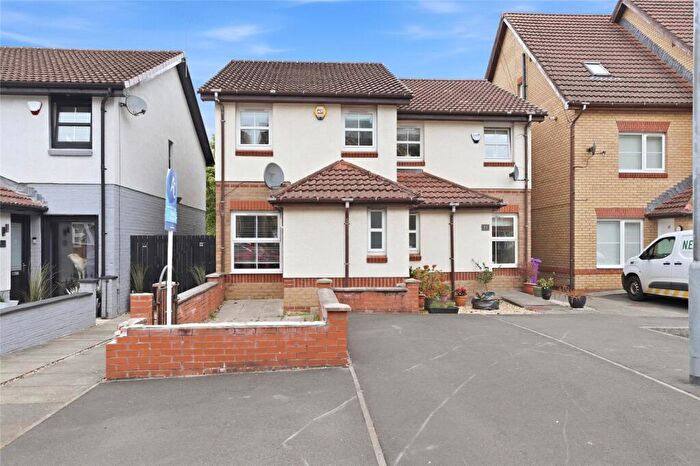 2 Bedroom Semi-Detached House For Sale In Berryknowes Drive, Glasgow, Glasgow City, G52