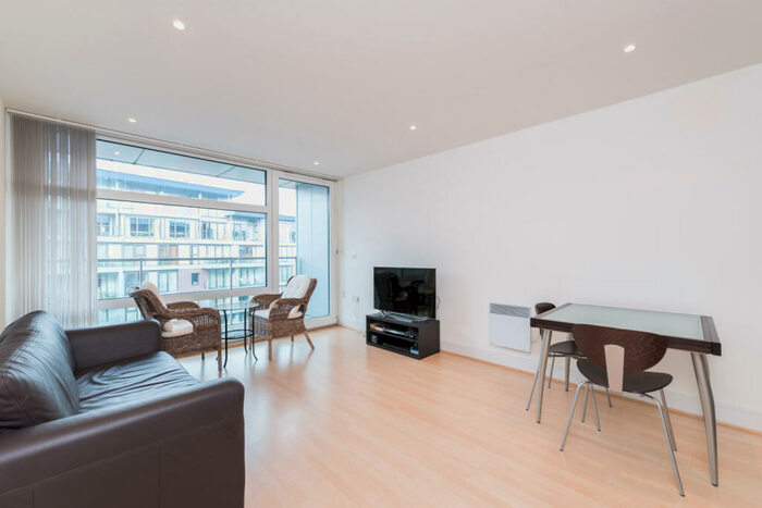 1 Bedroom Apartment To Rent In Warwick Building, SW11