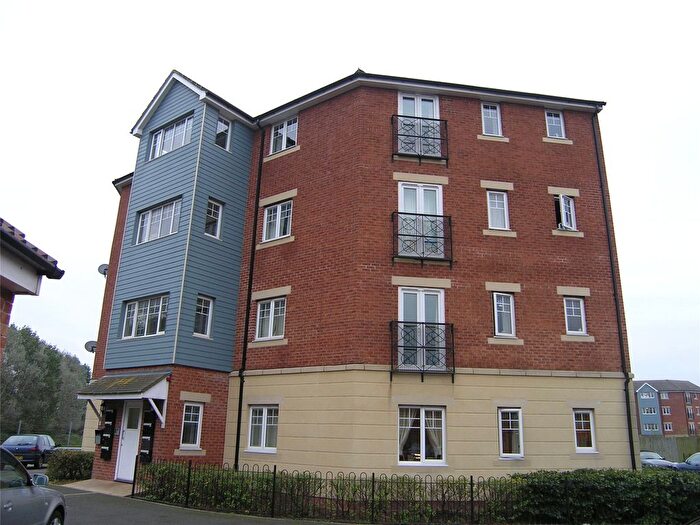 2 Bedroom Flat To Rent In Standish Street, Bridgwater, Somerset, TA6