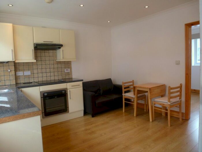 1 Bedroom Property To Rent In Chiswick High Road, Chiswick, London, W4