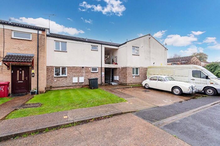 1 Bedroom Flat For Sale In Northmead Road, Slough, Berkshire, SL2