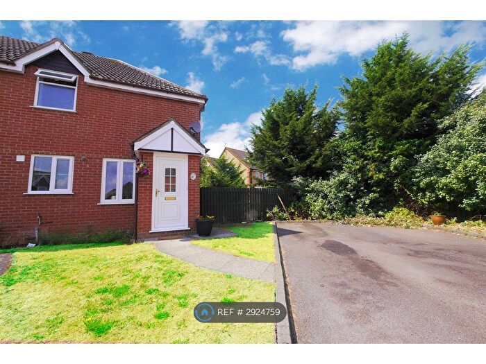 3 Bedroom Semi Detached House To Rent In Orwell Drive, Didcot, OX11