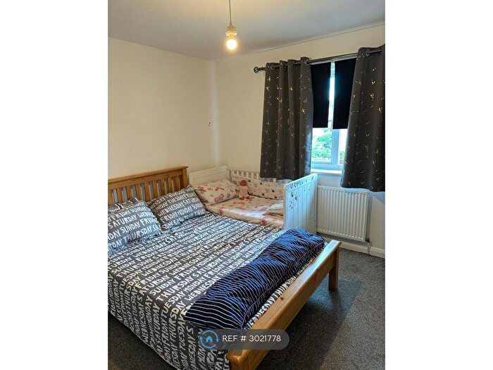 1 Bedroom Flat To Rent In The Maltings, Romford, RM1