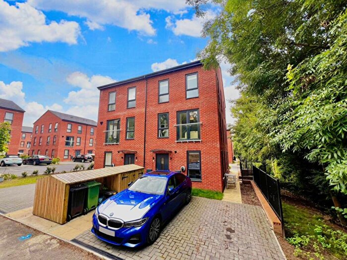 2 Bedroom Semi-Detached House To Rent In Copper Beech Court, Leeds, West Yorkshire, LS16