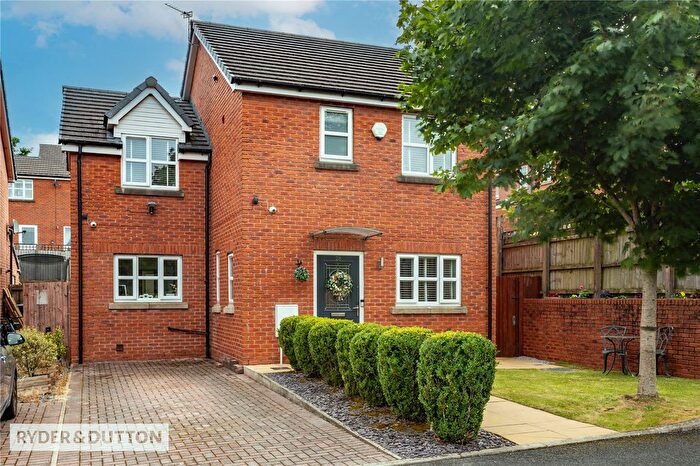 4 Bedroom Detached House For Sale In Kings Road, Shaw, Oldham, Greater Manchester, OL2