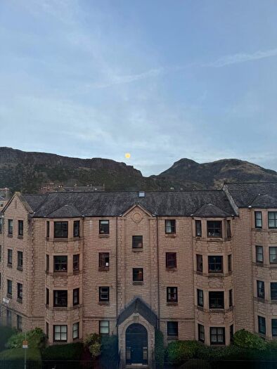 1 Bedroom Flat To Rent In St Leonards Street, Newington Edinburgh, EH8