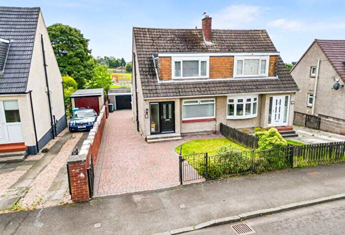 3 Bedroom Semi-Detached House For Sale In Lochearn Crescent, Airdrie, ML6