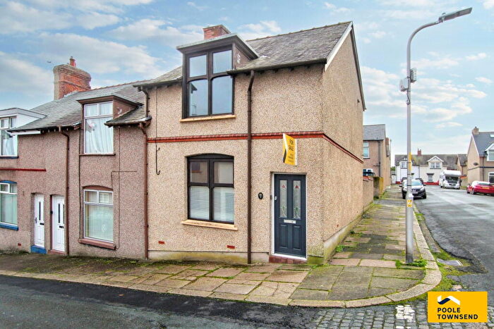 2 Bedroom End Of Terrace House For Sale In Methuen Street, Walney, Barrow-in-furness, LA14