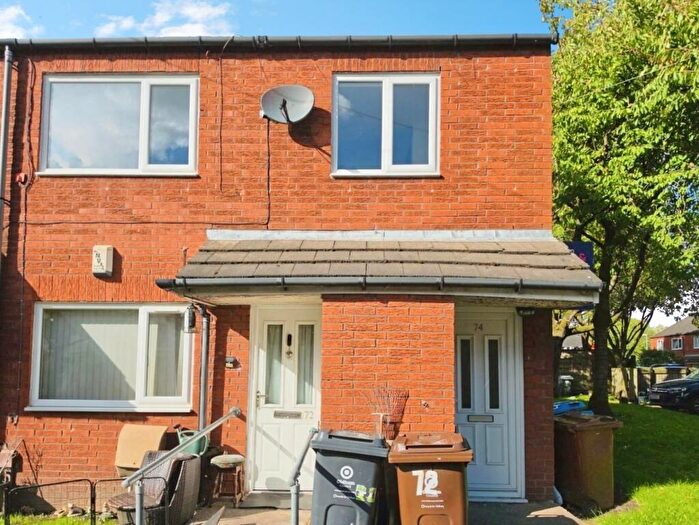 2 Bedroom Flat To Rent In Mellor Way, Chadderton, Oldham, OL9