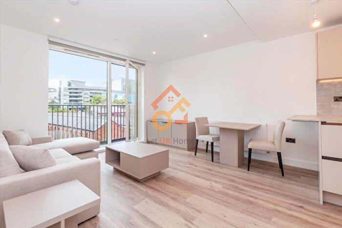 2 Bedroom Flat To Rent In The Barker, Shadwell Street, Birmingham, B3