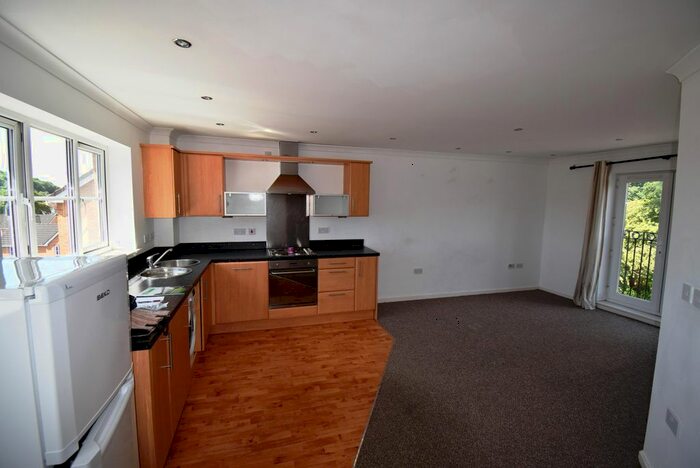 2 Bedroom Flat To Rent In Forbes Court, Bishpool View, Newport, NP19