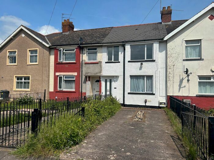 3 Bedroom Property To Rent In Mona Place, Cardiff, CF24