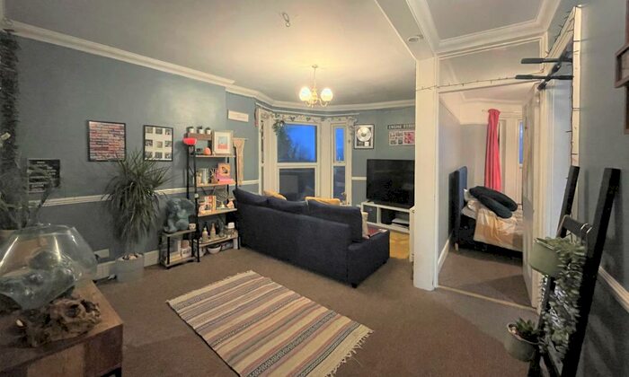 2 Bedroom Apartment To Rent In Iddesleigh Terrace, Dawlish, EX7