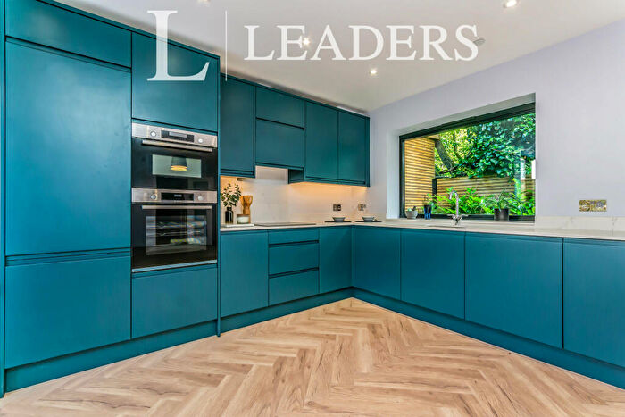 3 Bedroom Terraced House To Rent In Burlington Road, CR7