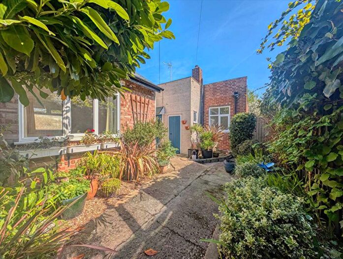 2 Bedroom Bungalow For Sale In Tower Street, Brightlingsea, CO7