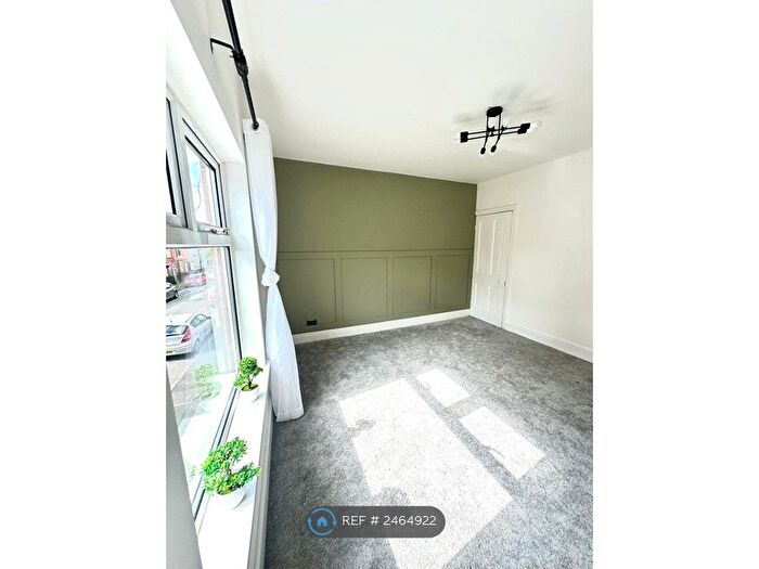 2 Bedroom Terraced House To Rent In Grove Road, Nuneaton, CV10