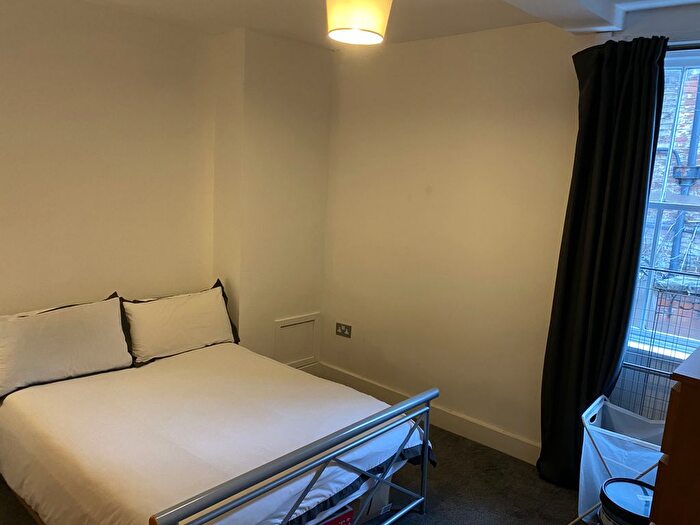 1 Bedroom Flat To Rent In Chamberlain House, High Street, Coleshill, B46