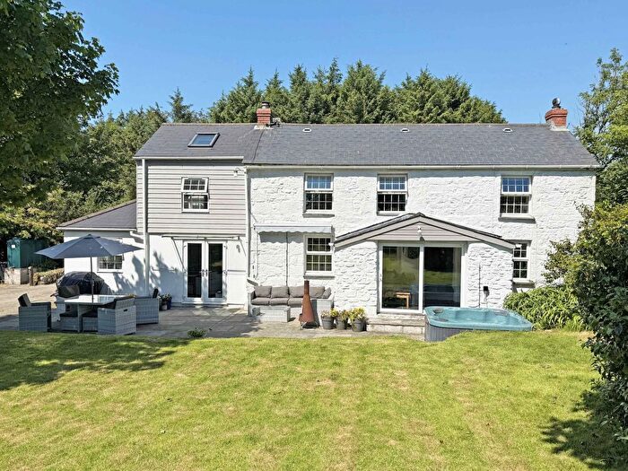 4 Bedroom Detached House For Sale In Between Helston Amp; Redruth, Cornwall, TR16