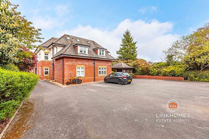 1 Bedroom Flat For Sale In Charhope Court, Langley Road, Poole, BH14