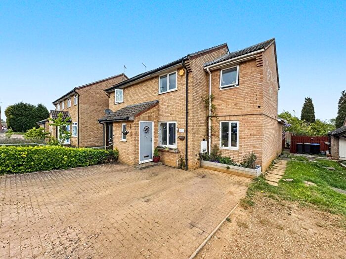 4 Bedroom Semi Detached House For Sale In Melford Road, Stowmarket, IP14