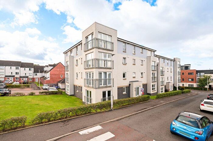2 Bedroom Flat For Sale In Flat, , Ashwood Gait, Edinburgh, EH12