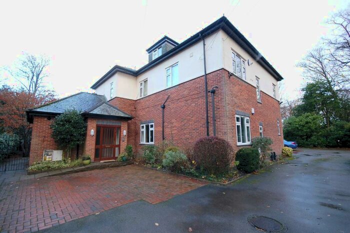2 Bedroom Apartment To Rent In Lancaster Road, Didsbury, Manchester, M20