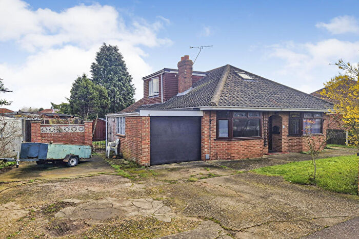 4 Bedroom Detached Bungalow For Sale In City View Road, Norwich, NR6
