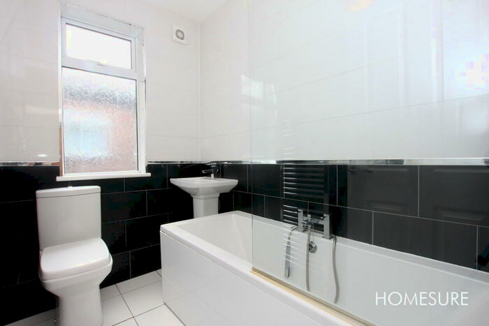 3 Bedroom Apartment To Rent In Laurel Road, Fairfield, Liverpool, L7