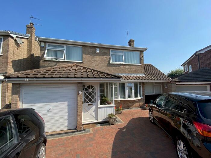4 Bedroom House To Rent In Collingwood Close, Clifton, NG11