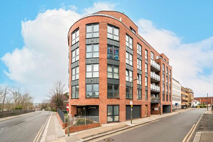 1 Bedroom Flat For Sale In Nether Street, Finchley, N3