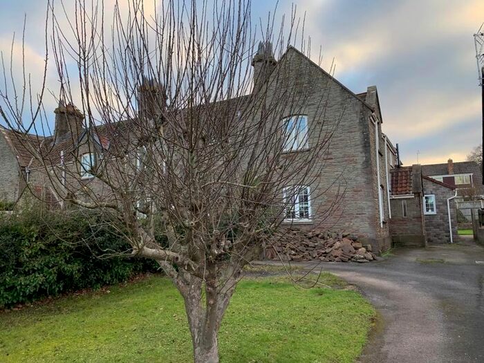 2 Bedroom Cottage To Rent In Badminton Road, Coalpit Heath, Bristol, BS36