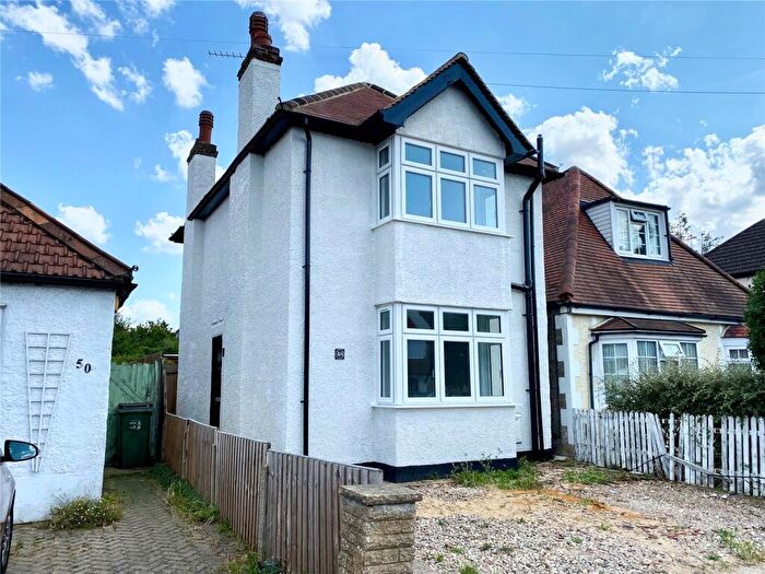 3 Bedroom Detached House For Sale In Brinkley Road, Worcester Park, KT4