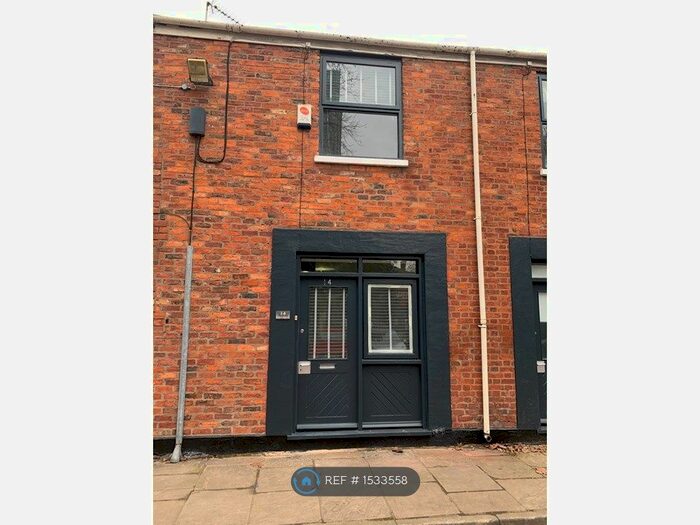 2 Bedroom Terraced House To Rent In Stone Street, Manchester, M3