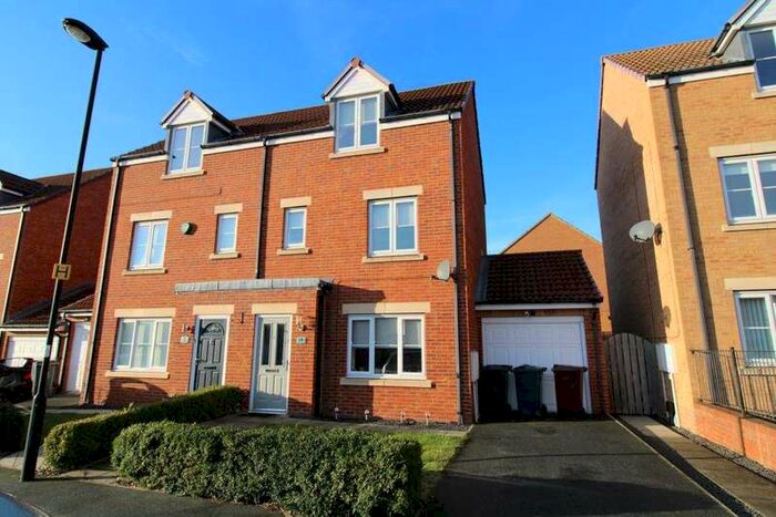 3 Bedroom Terraced House To Rent In Walton Gardens, Hadrian Village, Wallsend, NE28