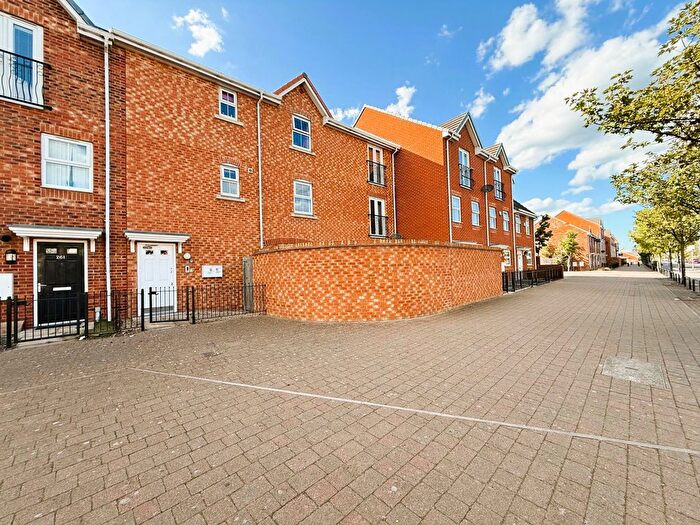 2 Bedroom Property To Rent In Raby Road, Hartlepool, TS24