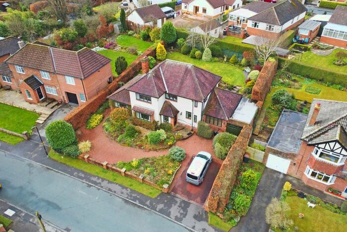 4 Bedroom Detached House For Sale In Netheredge Drive, Knaresborough, HG5