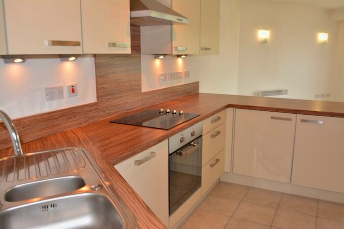 2 Bedroom Flat To Rent In Silk Mill, Dewsbury Road, Elland, West Yorkshire, HX5