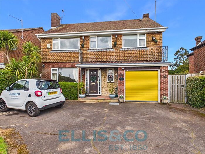 3 Bedroom Detached House For Sale In Three Elm Lane, Golden Green, Tonbridge, Kent, TN11