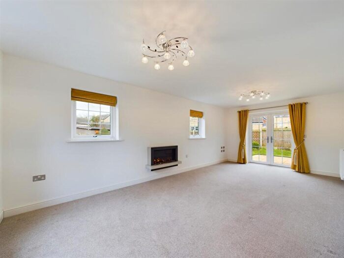 4 Bedroom Detached House For Sale In Grassholme Way, Startforth, DL12