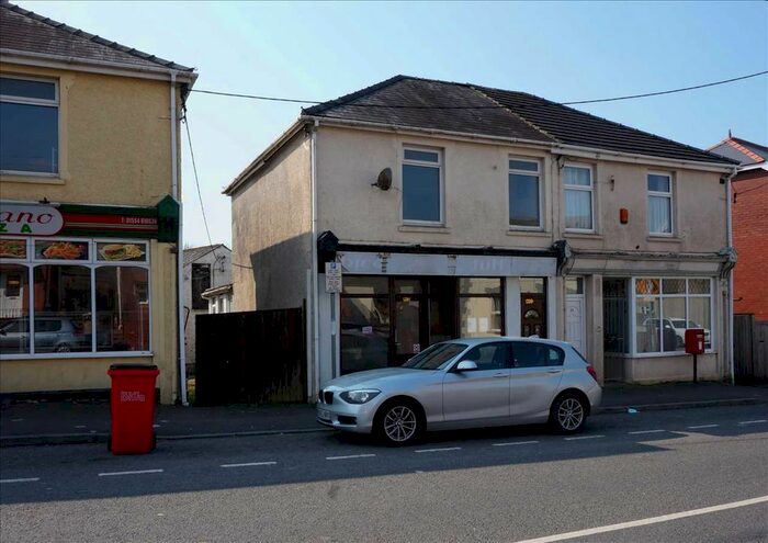 2 Bedroom Flat To Rent In Heol Llanelli, Trimsaran, Llanelli, SA17