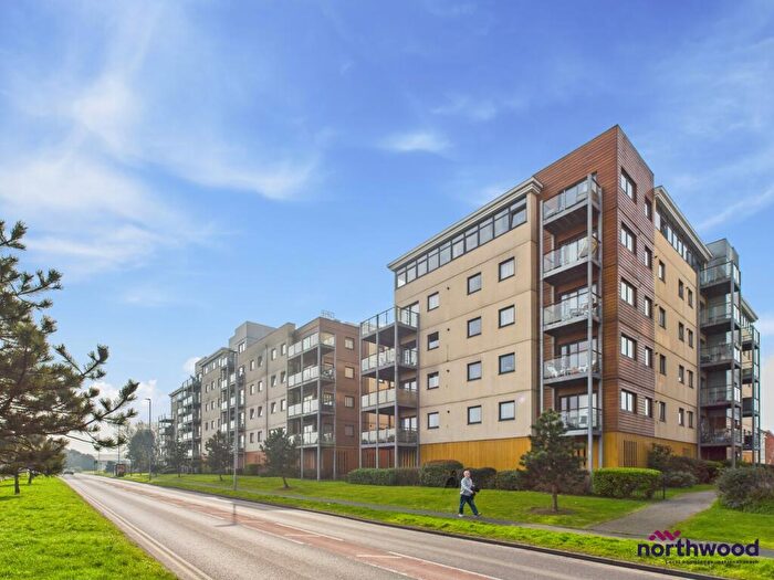 2 Bedroom Flat For Sale In Groombridge Avenue, Langney Point, Eastbourne, BN22
