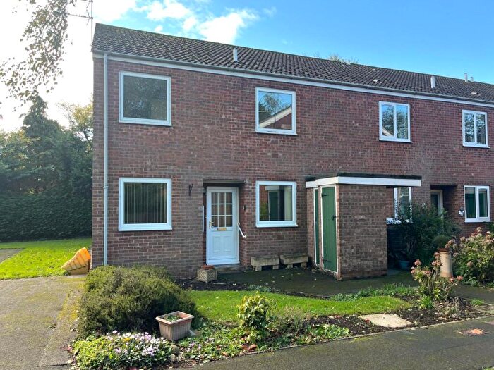2 Bedroom Apartment For Sale In Ebor Court, Northallerton, North Yorkshire, England, DL7